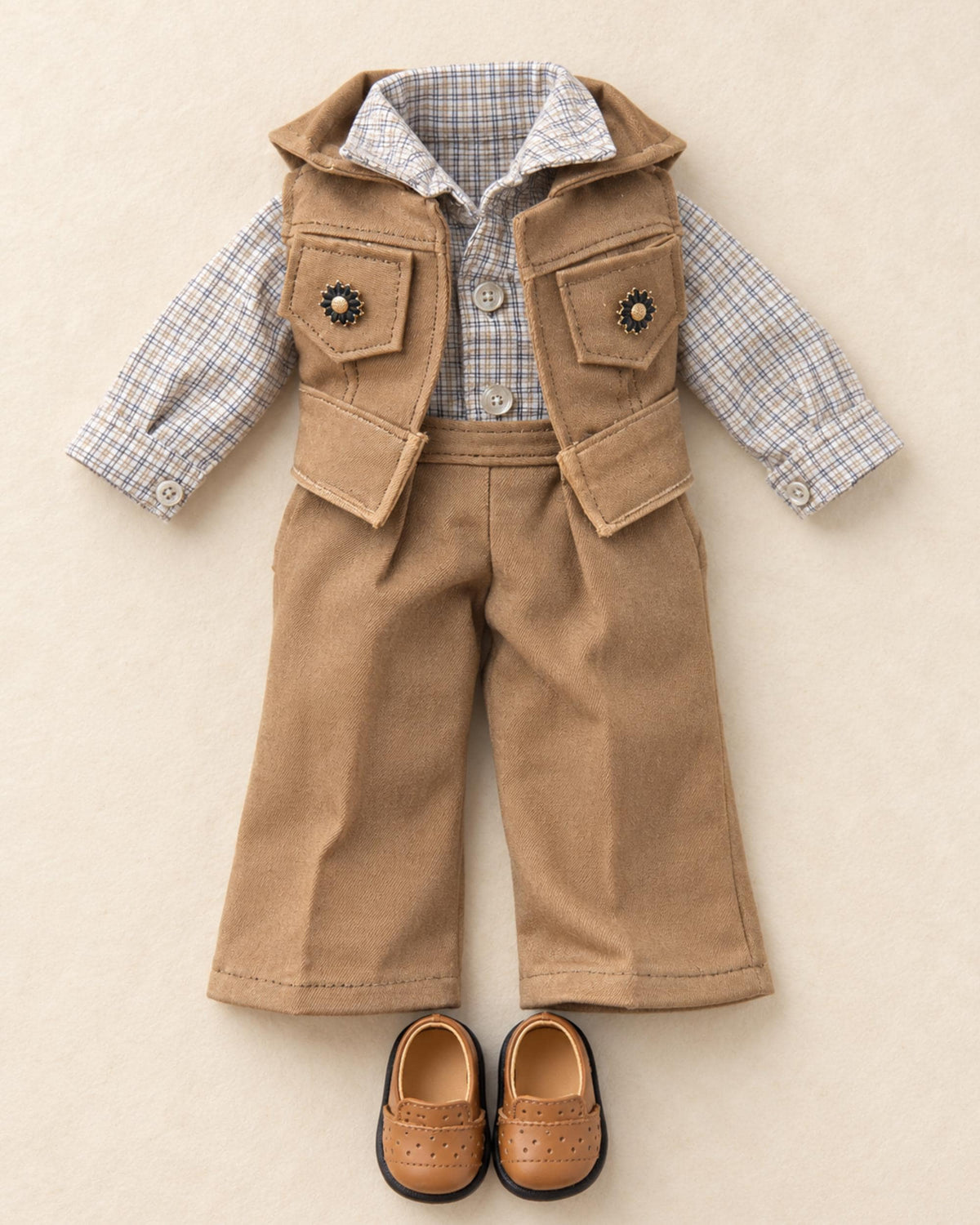 18 Inch Doll Outfit, Tan Suede Vest and Plaid Shirt – The Marigold